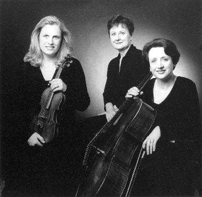 Primavera Trio